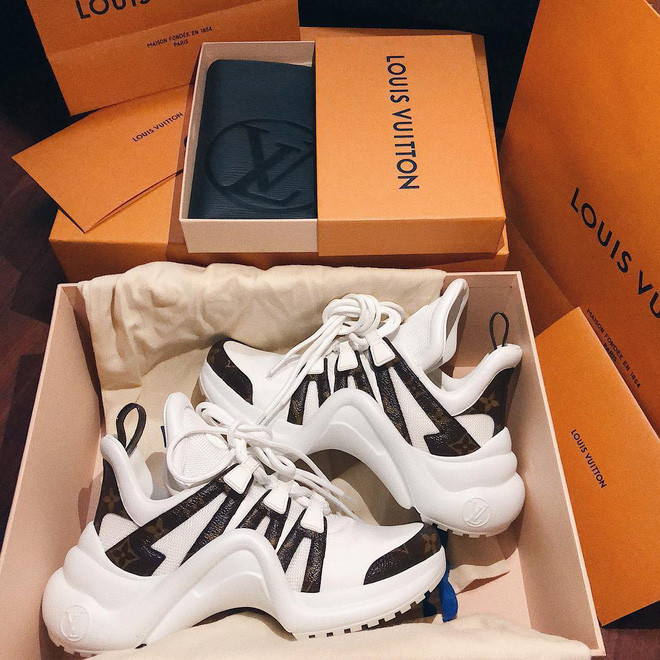 Những nữ sinh từng nổi đ&#236;nh đ&#225;m một thời b&#226;y giờ ra sao? - Ảnh 6.