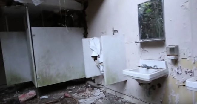 Cận cảnh hòn đảo nổi tiếng của Disney World bị bỏ hoang, đổ nát ảnh 12 Can canh hon dao noi tieng cua Disney World bi bo hoang, do nat hinh anh 12