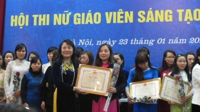 Hội thi “Nữ giáo viên sáng tạo”: Sáng danh những gương mặt đoạt giải Nhất