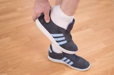 cach-don-gian-khu-mui-hoi-chan-khi-di-giay-3