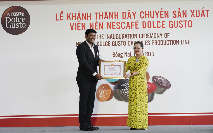 Công ty Nestlé Việt Nam nhận bằng khen của UBND tỉnh Đồng Nai
