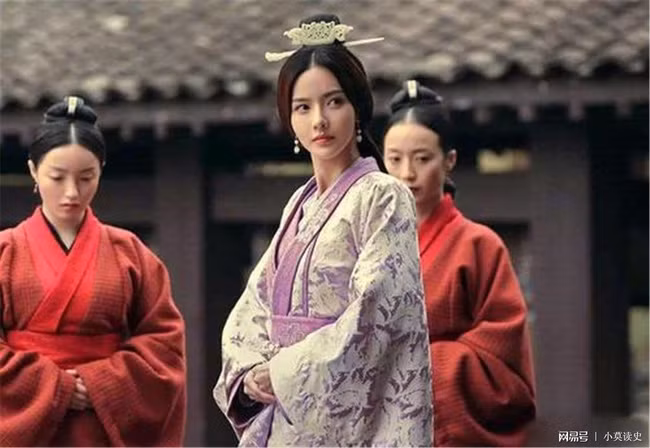 Vì sao 7 người con gái xinh đẹp của Tào Tháo lại được gả cho cùng 1 người? ảnh 1