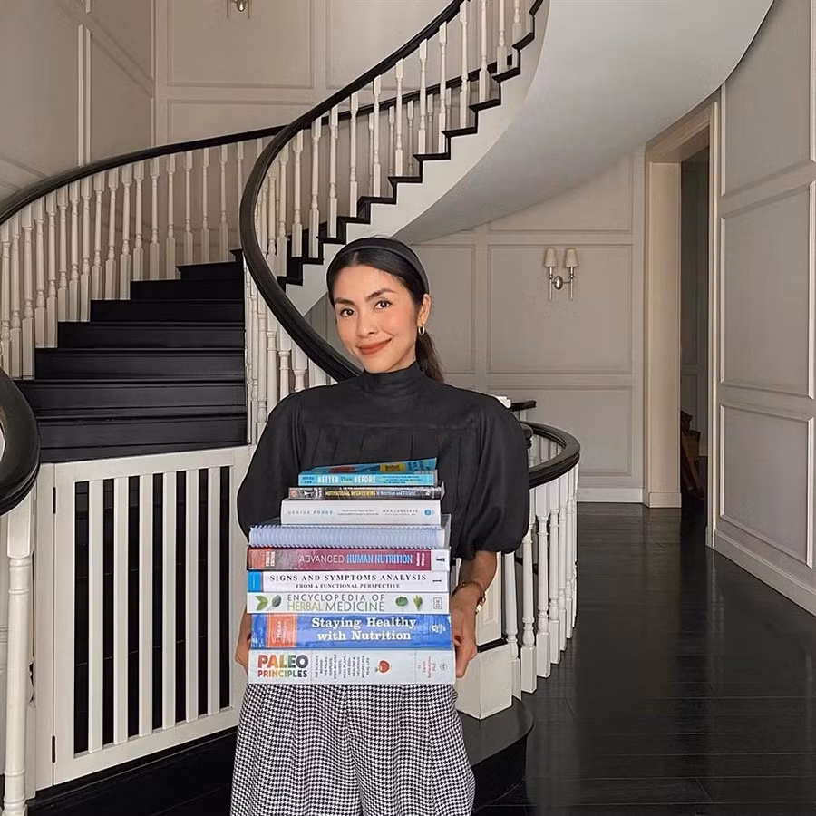 Xem Hà Tăng lên đồ đi làm, chị em tăm tia được ngay khối chiêu lên đồ chuẩn sang xịn đến sở làm-8