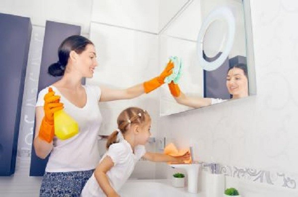 10 công việc nhà đơn giản trẻ có thể giúp mẹ hàng ngày ảnh 2