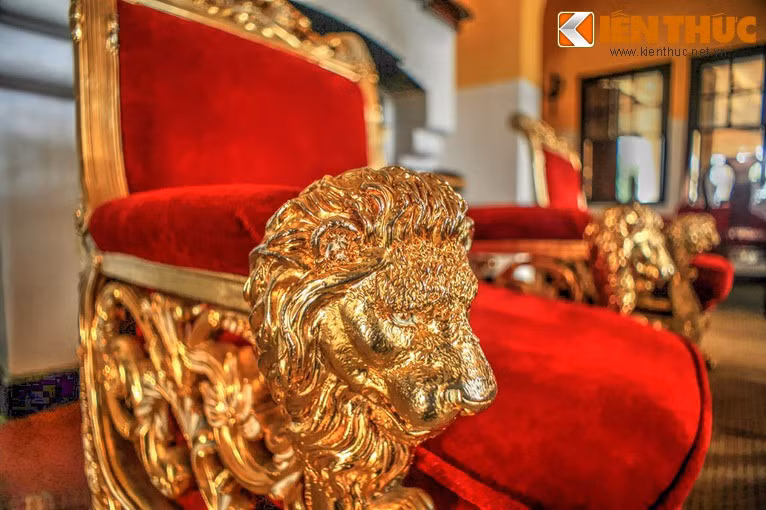 To mo biet thu da khung vua Bao Dai mua tang nguoi tinh-Hinh-9