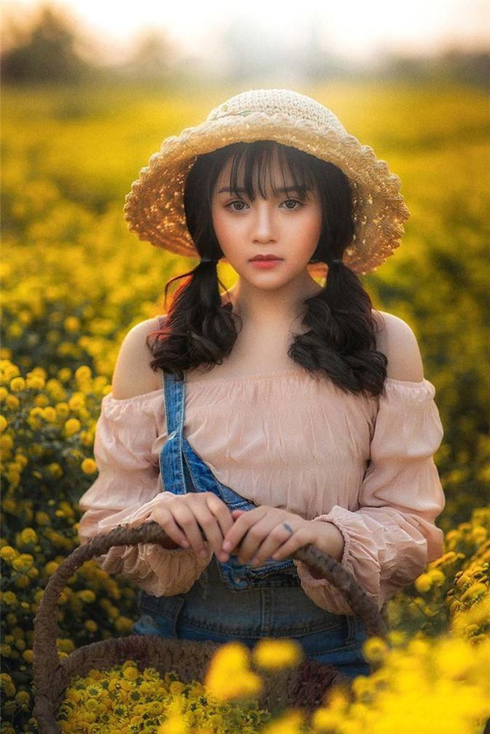 Dàn gái xinh "em chưa 18" khiến dân mạng lịm tim lần đầu gặp mặt ảnh 2 Dàn gái xinh "em chưa 18" khiến dân mạng lịm tim lần đầu gặp mặt ảnh 2