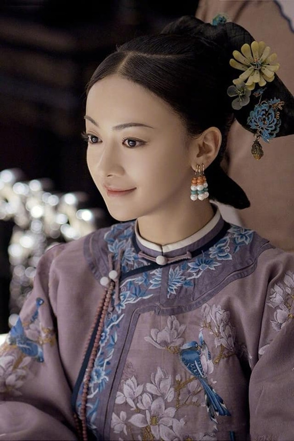 Triệu Lệ Dĩnh, Dương Mịch đẹp hút hồn trong tạo hình nhà Thanh ảnh 6 Triệu Lệ Dĩnh, Dương Mịch đẹp hút hồn trong tạo hình nhà Thanh ảnh 6