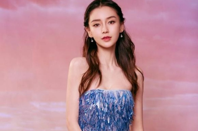 Hình ảnh đẹp như nàng “Mỹ nhân ngư” của Angelababy