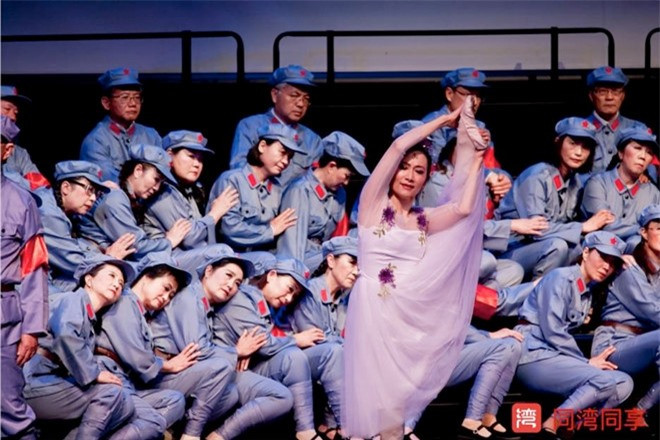 Tây Du Ký: Diễn viên đóng yêu tinh khiến Đường Tăng thất thần trong phim giờ ra sao? ảnh 5 Giải trí - Tây Du Ký: Yêu tiên khiến Đường Tăng thất thần trong phim bây giờ ra sao? (Hình 6).