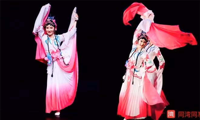 Tây Du Ký: Diễn viên đóng yêu tinh khiến Đường Tăng thất thần trong phim giờ ra sao? ảnh 6 Giải trí - Tây Du Ký: Yêu tiên khiến Đường Tăng thất thần trong phim bây giờ ra sao? (Hình 7).