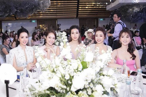 Bạn gái mới kém 16 tuổi xinh đẹp, giàu có của diễn viên Chi Bảo là ai? - Ảnh 7 Bạn gái mới kém 16 tuổi xinh đẹp, giàu có của diễn viên Chi Bảo là ai? - Ảnh 7