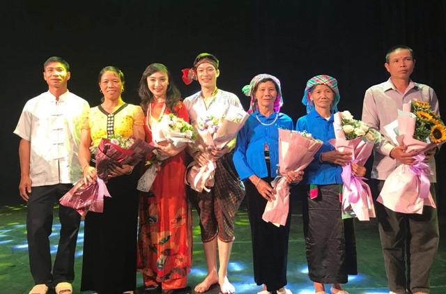 Nùng Văn Minh là niềm tự hào của gia đình. Nùng Văn Minh là niềm tự hào của gia đình.