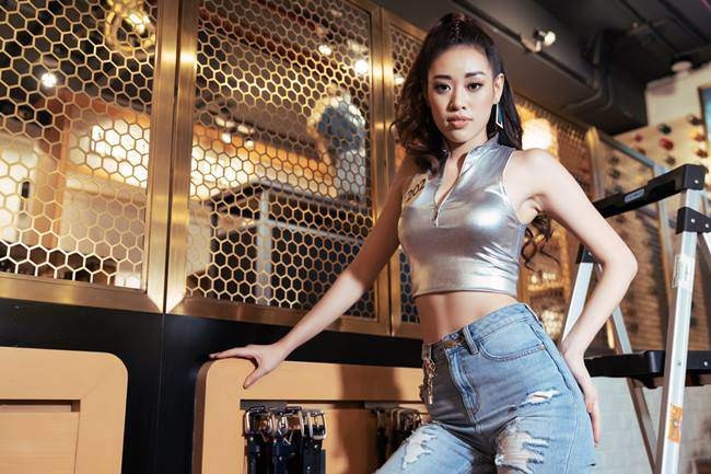 Vũ Thu Phương răn đe cực gắt thí sinh Hoa hậu Hoàn vũ khi cầm nhầm đồ ảnh 2 vu thu phuong cung ran, xu dep thi sinh hh hoan vu khi trom do - 4
