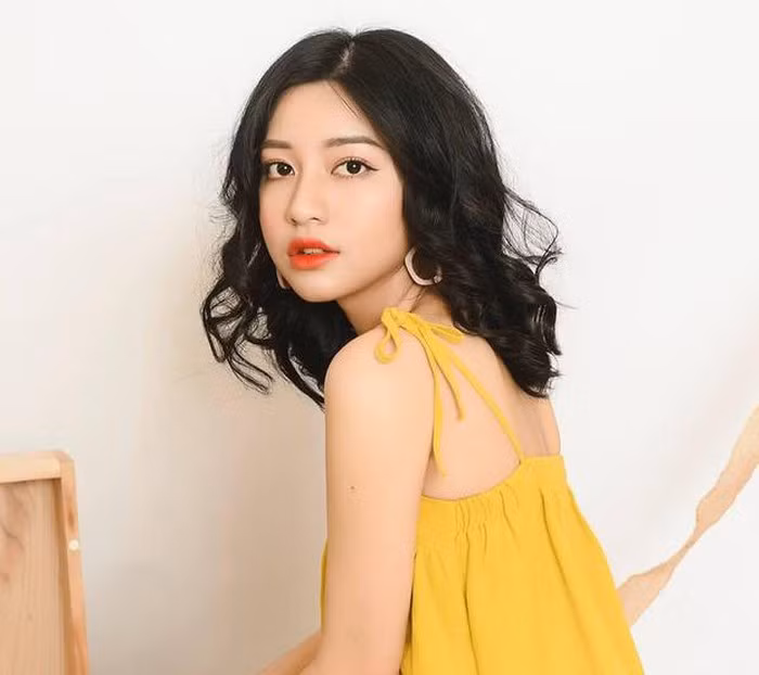 Dàn hot girl tài sắc của ĐH Luật Hà Nội ảnh 1