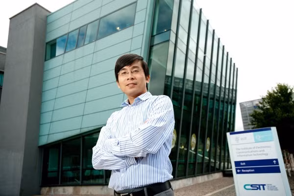 Giáo sư người Việt giành nhiều giải thưởng khoa học quốc tế danh giá