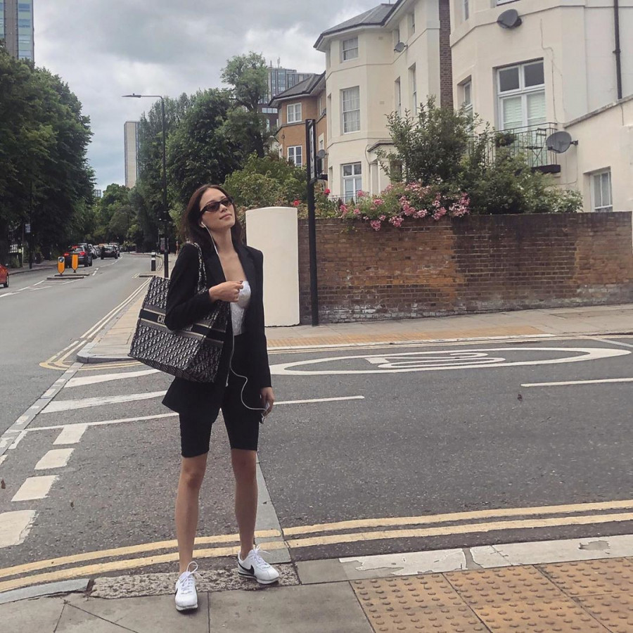 Người yêu thiếu gia Phillip Nguyễn đẳng cấp “đại gia” khi sở hữu hàng loạt túi khủng ảnh 4 Empty