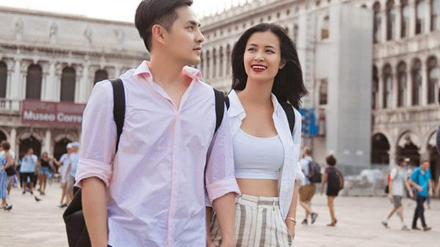 Ông Cao Thắng cầu hôn Đông Nhi tại Mỹ và hai người sẽ chuẩn bị lễ cưới tại Phú Quốc.