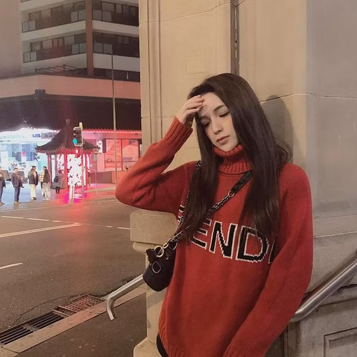 3 hot girl sở hữu gương mặt xinh như búp bê ảnh 3
