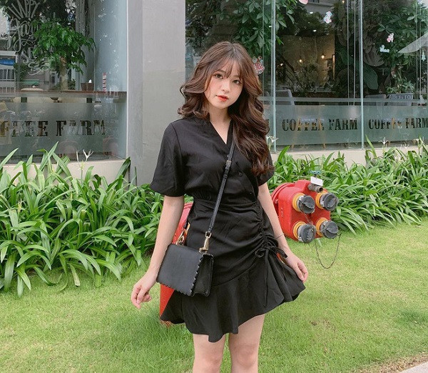 Nhan sắc bạn gái tin đồn mới của Quang Hải khiến dân mạng bị Nhan sắc bạn gái tin đồn mới của Quang Hải khiến dân mạng bị