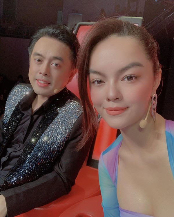 Chân quá dài, Hoa hậu Mai Phương Thúy rơi vào cảnh "dở khóc dở cười" ảnh 6 Chân quá dài, Hoa hậu Mai Phương Thúy rơi vào cảnh "dở khóc dở cười" ảnh 6