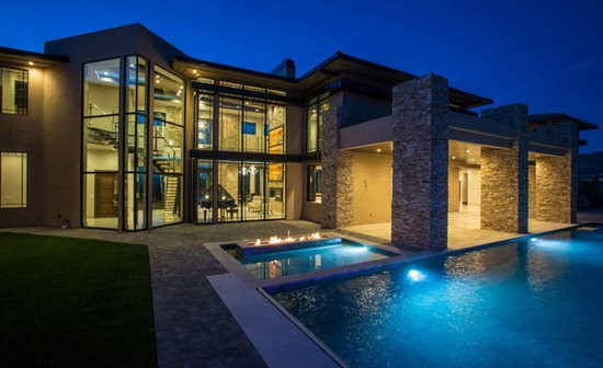 Choáng với cơ ngơi 