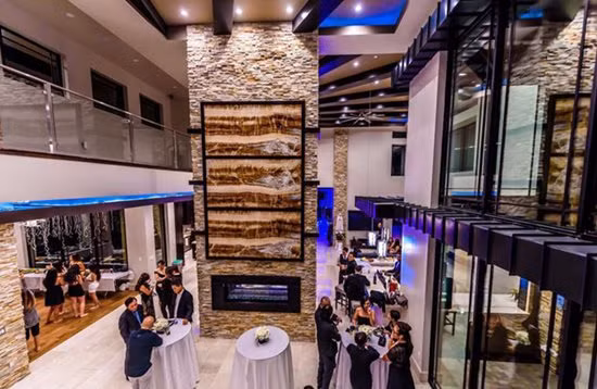 Choáng với cơ ngơi Choáng với cơ ngơi