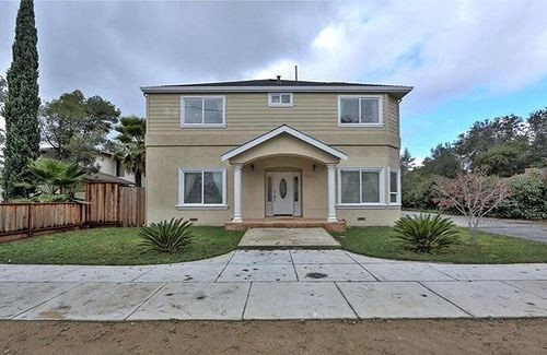 Choáng với cơ ngơi 