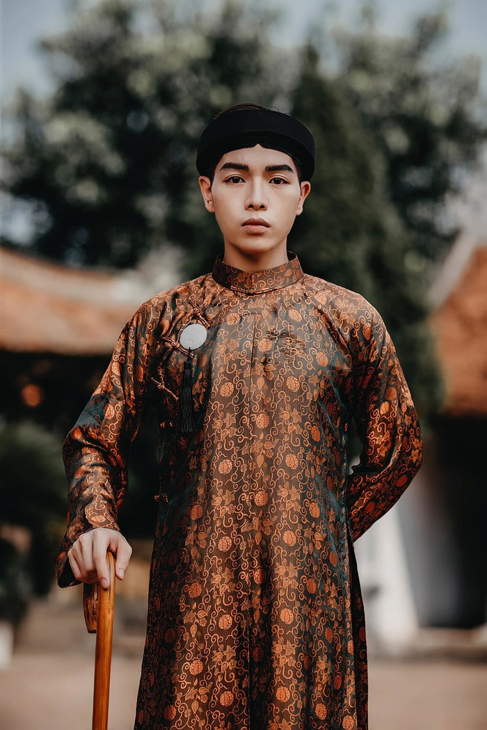 Bị khán giả nói giống Sơn Tùng M-TP, cách trả lời của Đức Phúc gây chú ý ảnh 2 Đức Phúc lại khiến fan phì cười vì cách trả lời vừa đấm vừa xoa.