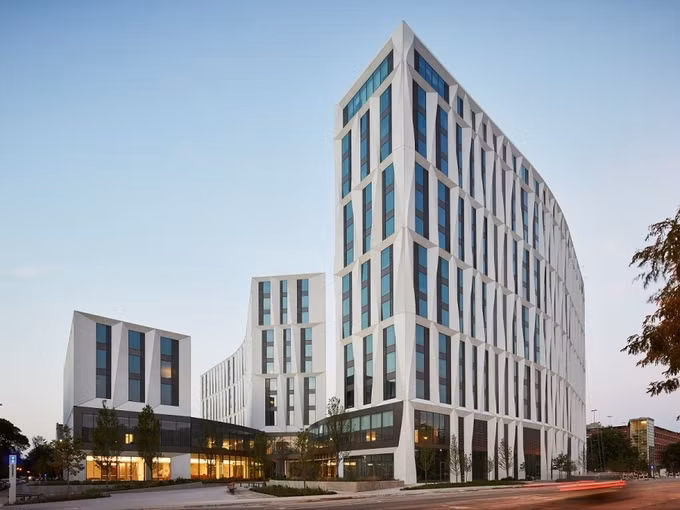 Trung tâm giáo dục ở Bình Định vào top trường đẹp thế giới ảnh 17