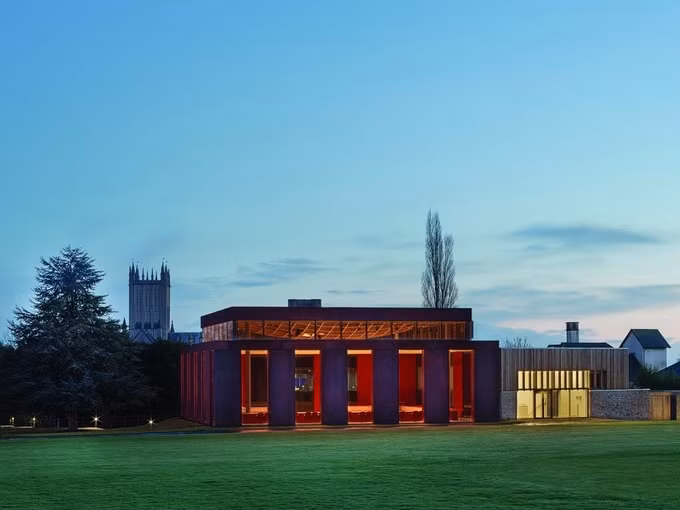 Trung tâm giáo dục ở Bình Định vào top trường đẹp thế giới ảnh 8