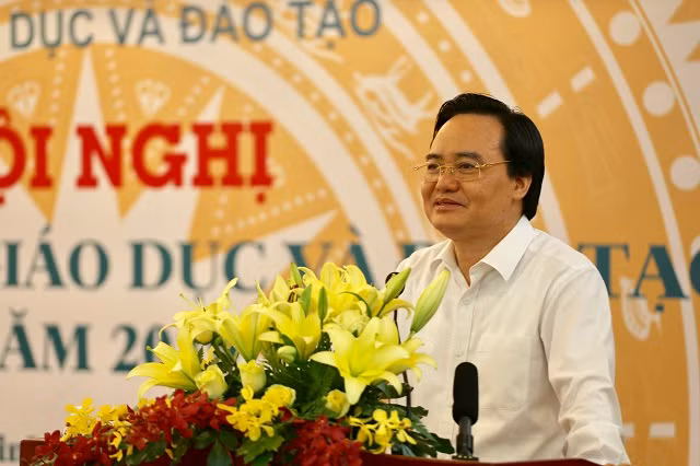 Bộ trưởng Phùng Xuân Nhạ phát biểu khai mạc Hội nghị giám đốc Sở GD&ĐT năm 2019