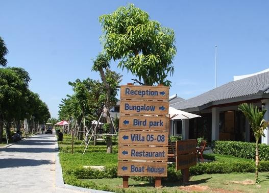 Nhiều công trình của dự án được xây dựng trên đất nông nghiệp.