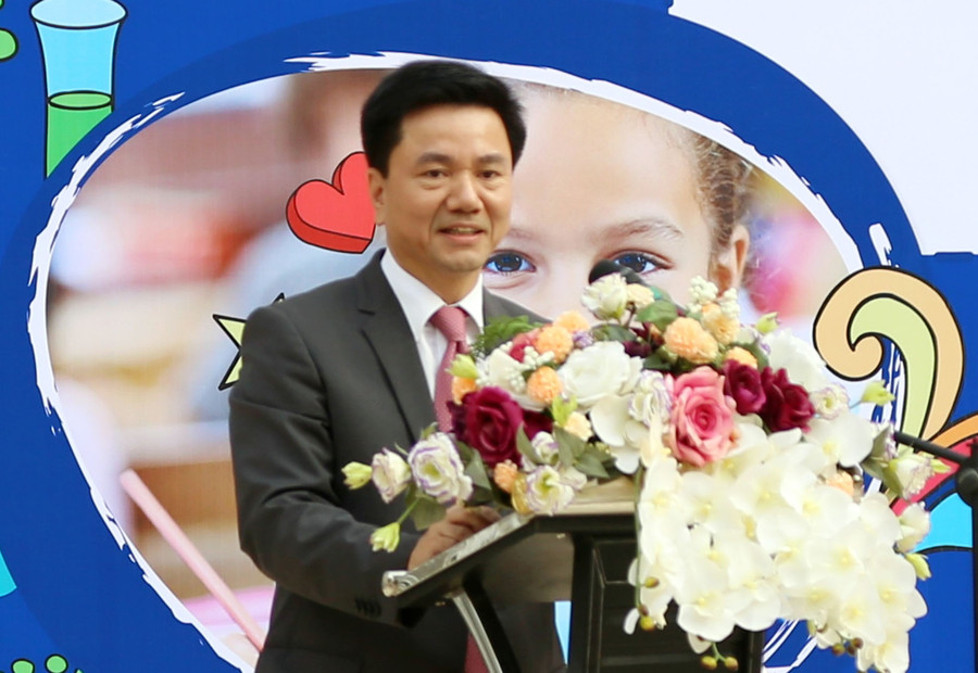 Ông Đoàn Hồng Nam - Chủ tịch IIG Việt Nam, Trưởng BTC phát biểu khai mạc cuộc thi Ông Đoàn Hồng Nam - Chủ tịch IIG Việt Nam, Trưởng BTC phát biểu khai mạc cuộc thi