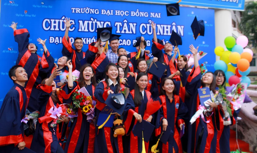 Trường Đại học Đồng Nai: 40 năm hình thành và phát triển