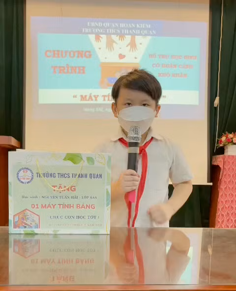 Trường THCS Thanh Quan hỗ trợ học sinh trong Chương trình "Máy tính cho em"