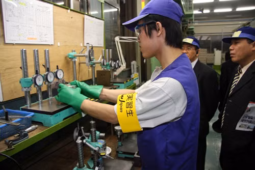 Tuy học hỏi được nhiều kỹ thuật tiến tiến, hiện đại, nhưng lao động xuất khẩu về nước vẫn rất khó để tìm được công việc phù hợp