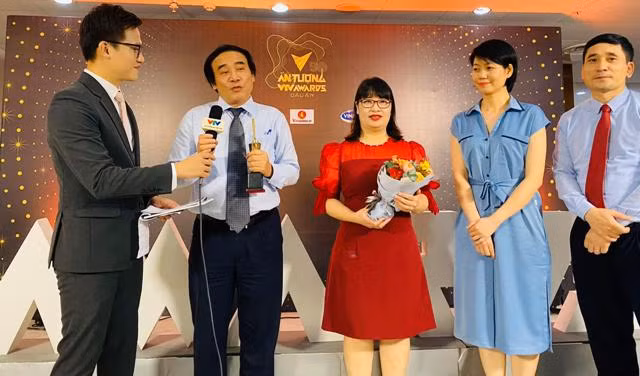 Hạng mục Nhân vật của năm thuộc về tập thể Y, bác sĩ bệnh viện Bạch Mai.