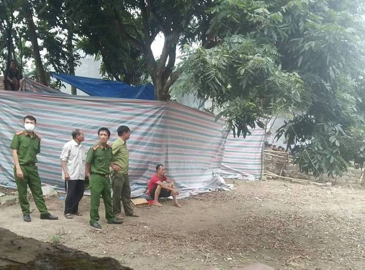 Bé trai 7 tuổi ở Hà Nội bị bác rể sát hại, vùi dưới đống gạch