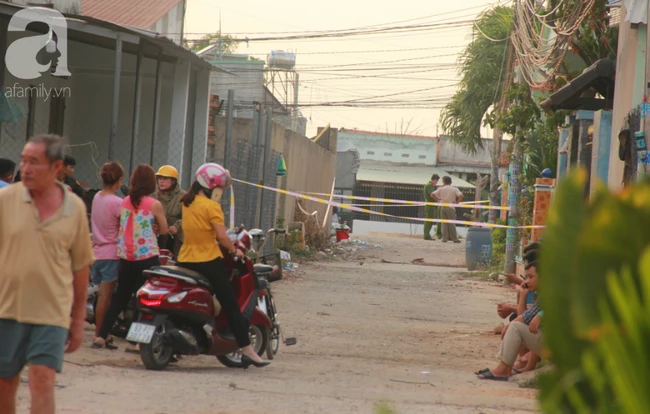 Tang thương bao trùm căn nhà 3 bà cháu bị sát hại: Người mẹ tuyệt vọng gọi tên con gái rồi ngất xỉu