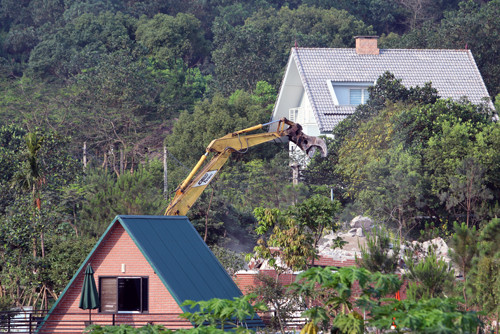 Theo kế hoạch, từ ngày 23/4 đến 13/5,chính quyền xã Minh Phú sẽ cưỡng chế 20 trường hợp vi phạm. Ảnh: Võ Hải.