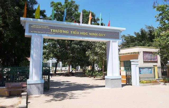 Ninh Thuận: 44 học sinh tiểu học nhập viện sau khi uống sữa miễn phí