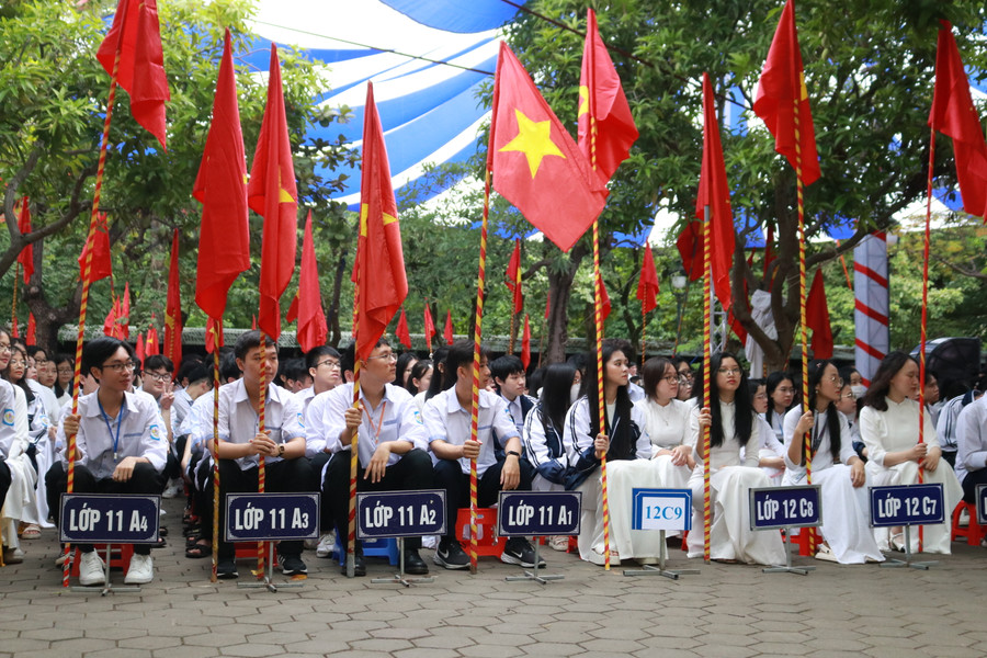 Niềm vui tươi, phấn khởi của các em học sinh khi bước vào năm học mới. (Ảnh: Phạm Tâm) Niềm vui tươi, phấn khởi của các em học sinh khi bước vào năm học mới. (Ảnh: Phạm Tâm)