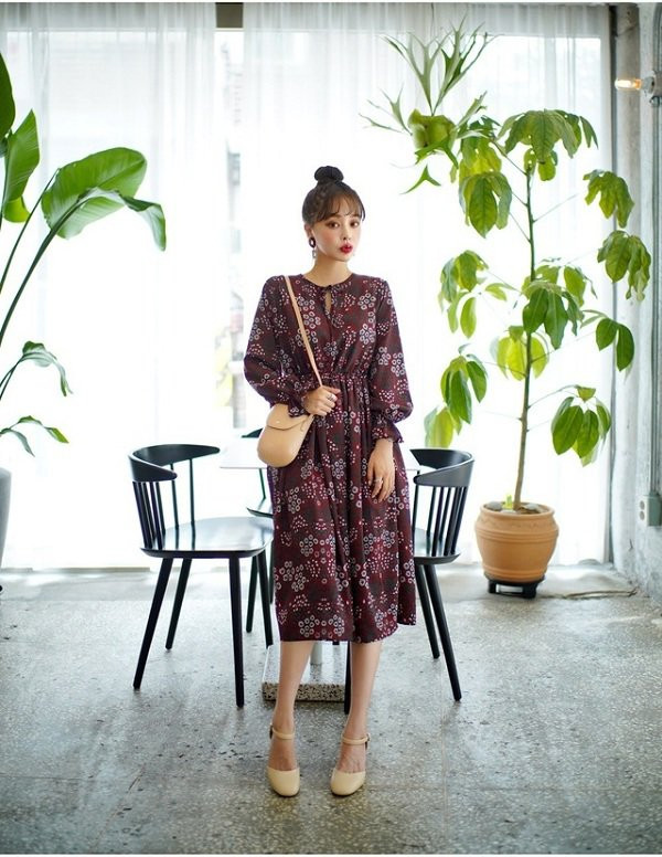 Gợi ý trang phục ngày lạnh giúp chị em có vẻ ngoài sành điệu ảnh 9 di choi ngay lanh, day la nhung goi y trang phuc giup chi em co duoc ve ngoai sanh dieu - 10