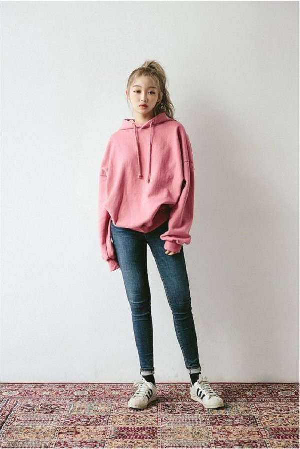 Gợi ý trang phục ngày lạnh giúp chị em có vẻ ngoài sành điệu ảnh 7 di choi ngay lanh, day la nhung goi y trang phuc giup chi em co duoc ve ngoai sanh dieu - 8