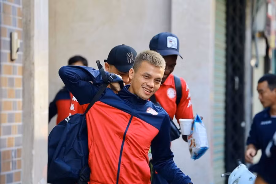 Trung vệ Nguyễn Hữu Tuấn là một trong những tuyển thủ quốc gia được TPHCM đặt nhiều hy vọng. Ảnh: HCMFC