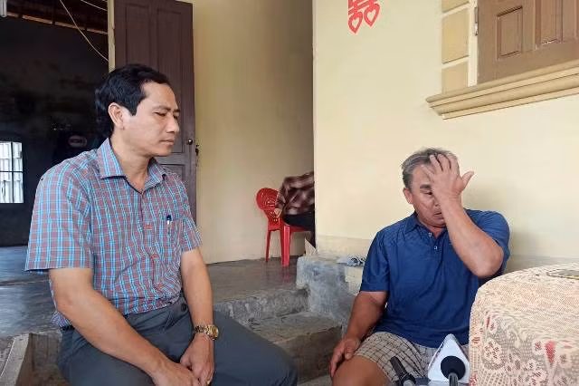 Địa phương đến động viên, thăm hỏi gia đình em Võ Nhân Du nghi bị tử vong trong chiếc xe container tại Anh.