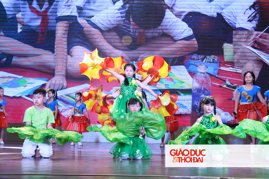 Sôi động chương trình chào đón Ngày trẻ em thế giới 2020 ảnh 2