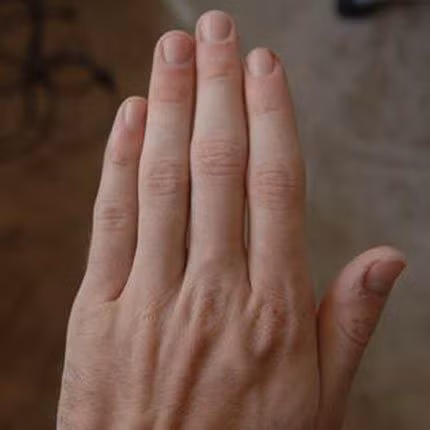 Họ rất dễ sa vào cảnh tiêu hoang vô độ, khiến túi tiền nhanh chóng cạn kiệt.