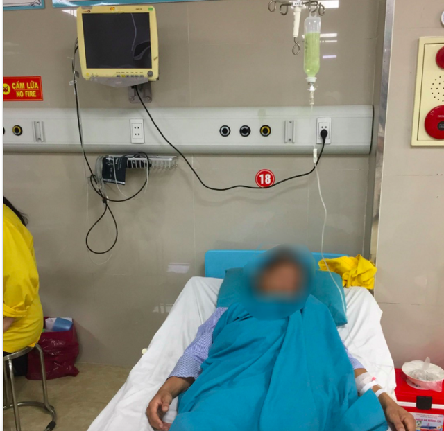 Dùng loại thuốc lạ cùng bạn sau bữa ăn, nam thanh niên bất ngờ bị... loạn thần do thuốc lắc ảnh 1 Được bạn cho dùng loại thuốc không rõ nguồn gốc, bệnh nhân N đã dương tính với thuốc lắc
