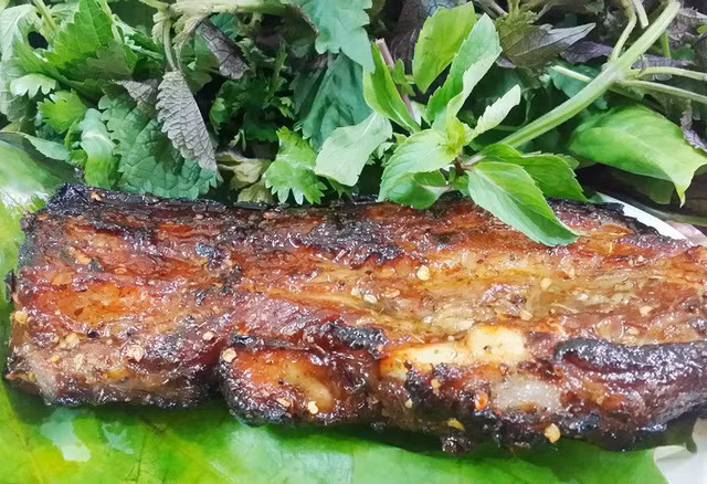 Đặc sản nắng nóng, chị em đua nhau làm đãi chồng ảnh 4